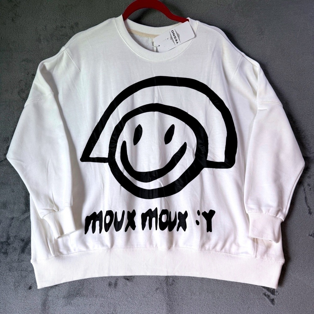 YESNO White Smiley Face NWT Oversize Sweatshirt Size‎ S MOUX MOUX :Y Pullover